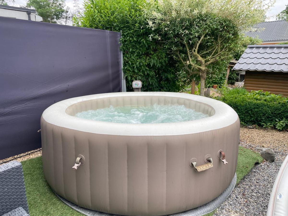 Loft exceptionnel à Wépion avec jacuzzi et sauna infrarouge Exterior foto